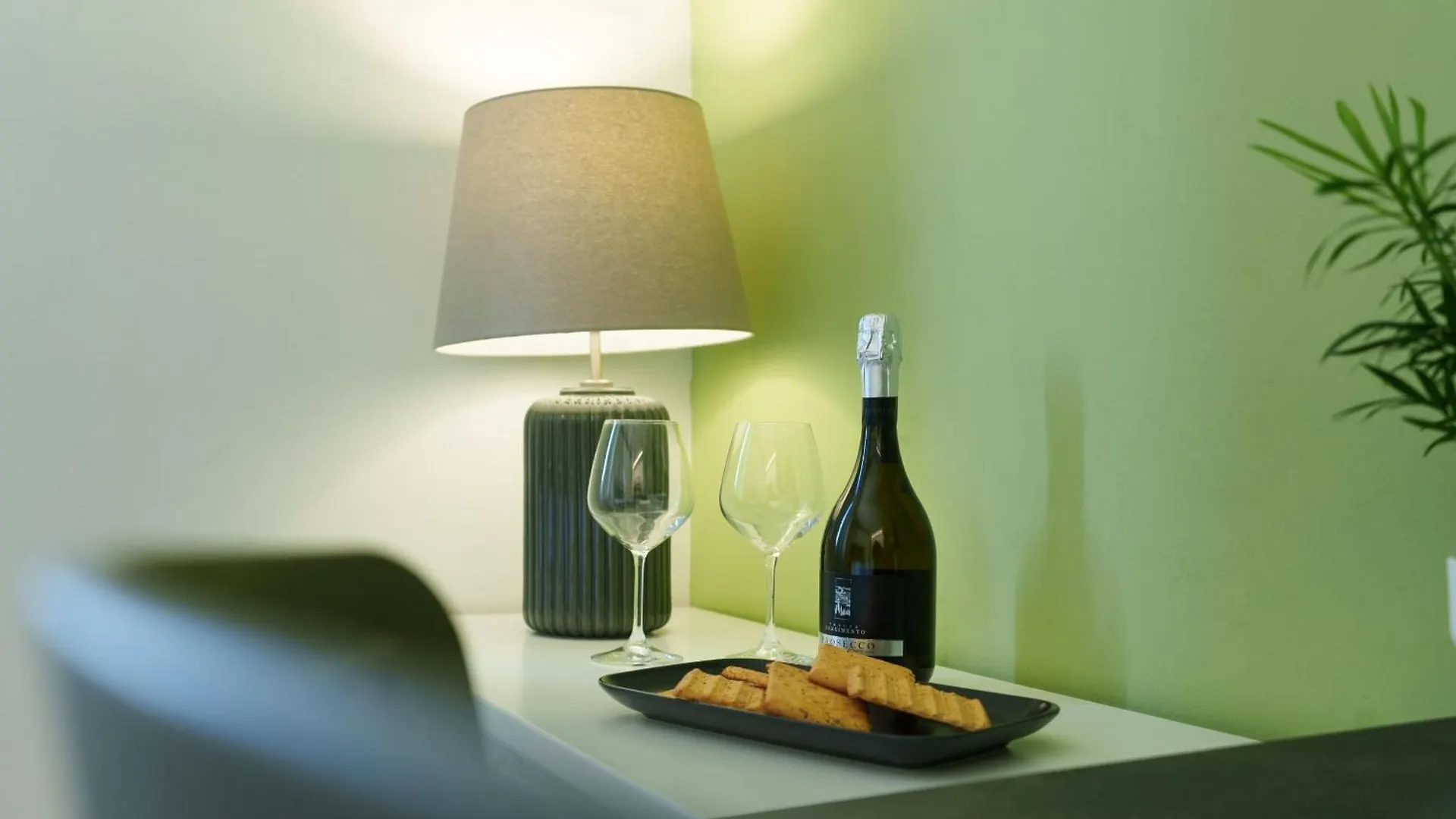 Area Milano Apartments - Tadino 17 Close To Central Station 0*, Milaan Italië